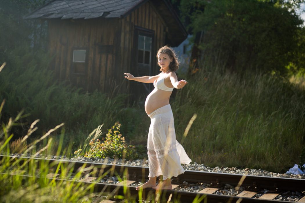 Těhotenství, mateřství a fotografie (kurz tvůrčího psaní a fotografie 2016)